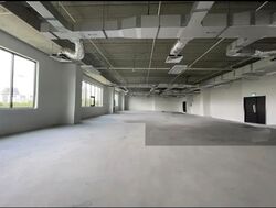 Raffles Institution (D20), Factory #568018231